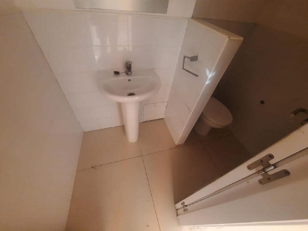 Commercial for sale in Corralejo - € 324,000 (Ref: 9422322)