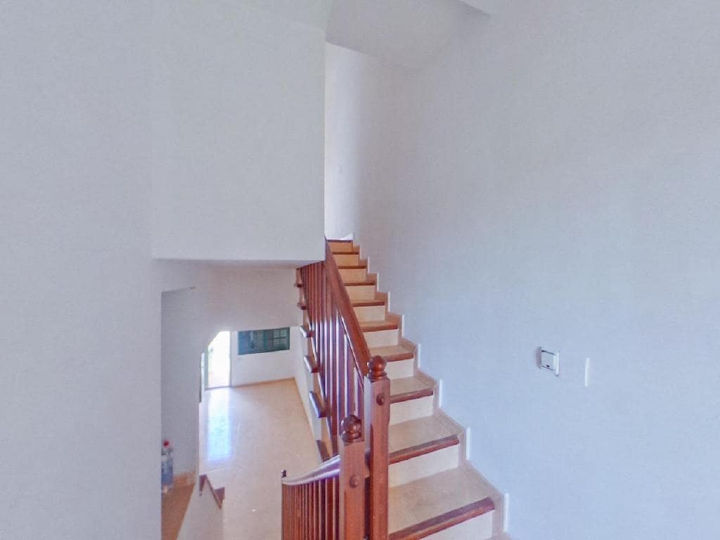 3 bedroom Apartment for sale in Puerto del Rosario with garage - € 200,000 (Ref: 9422323)