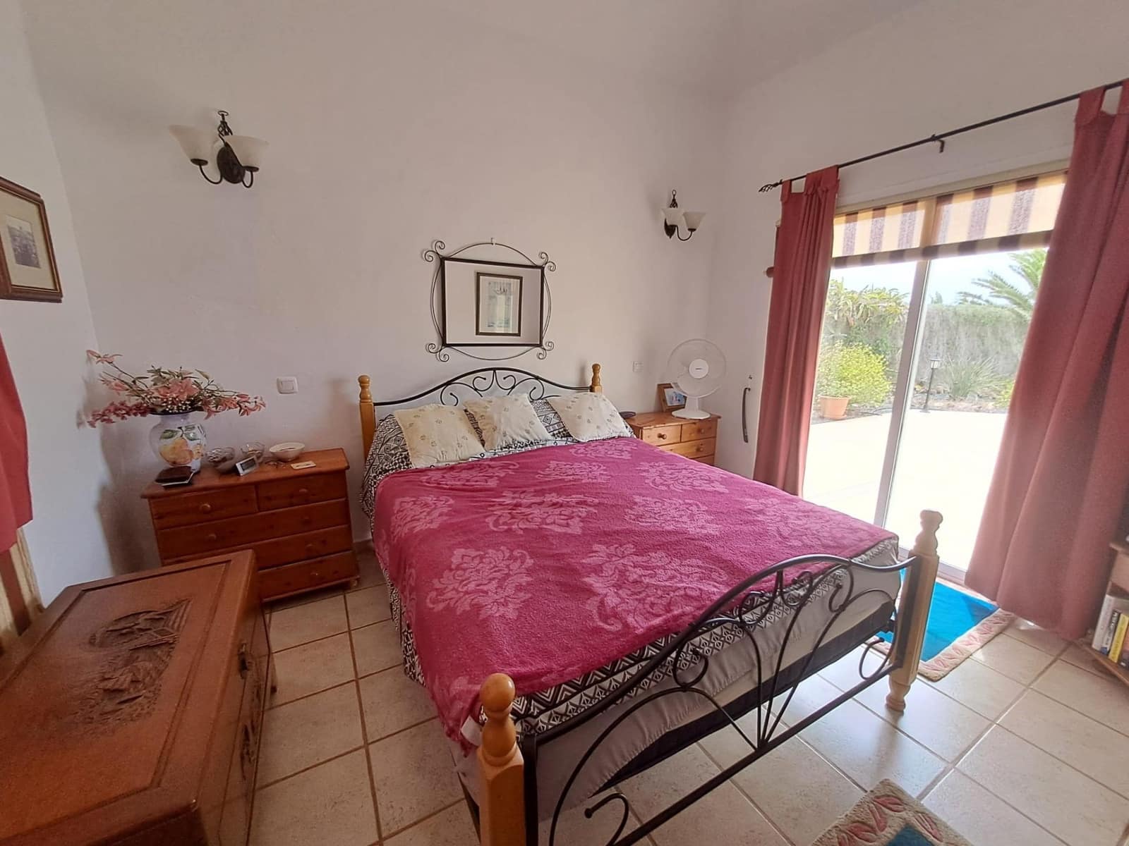 3 sypialnia Willa na sprzedaż w La Oliva z basenem garażem - 580 000 € (Ref: 9436113)