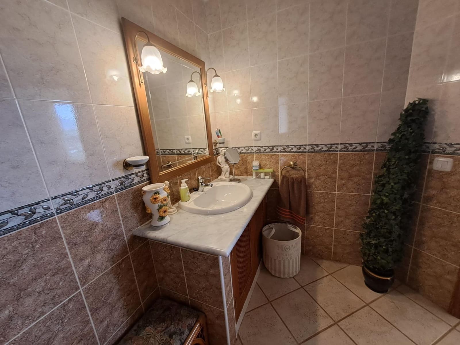 3 sypialnia Willa na sprzedaż w La Oliva z basenem garażem - 580 000 € (Ref: 9436113)