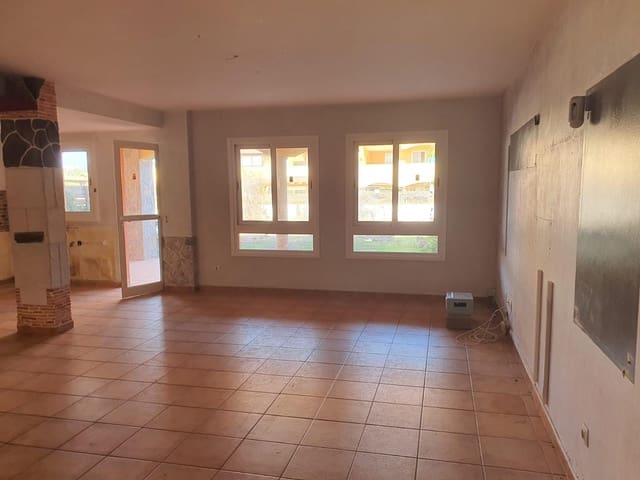3 Zimmer Wohnung zu verkaufen in Corralejo, La Oliva - 245.000 € (Ref: 9468610)