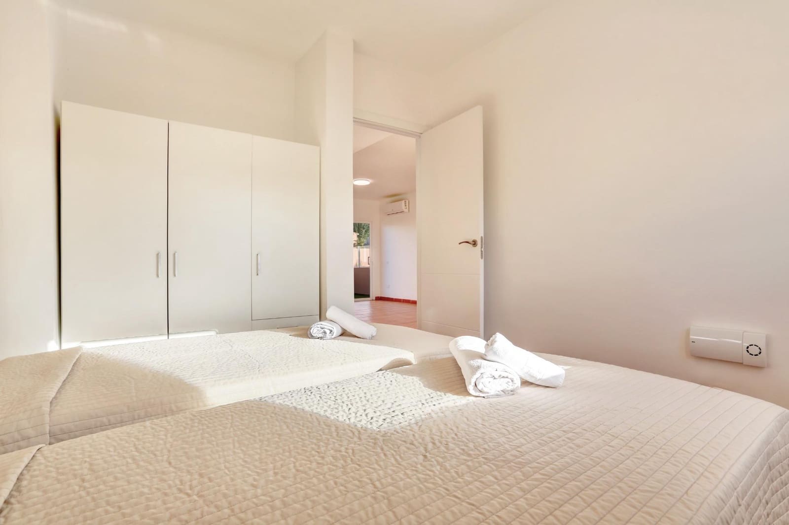 2 sypialnia Apartament na sprzedaż w Corralejo z basenem - 255 000 € (Ref: 9524521)