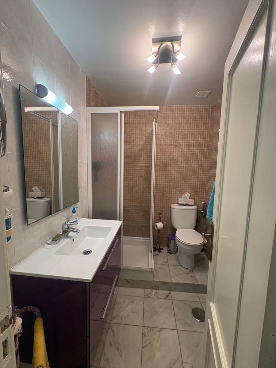 Piso de 2 habitaciones en Corralejo en venta - 240.000 € (Ref: 9530848)