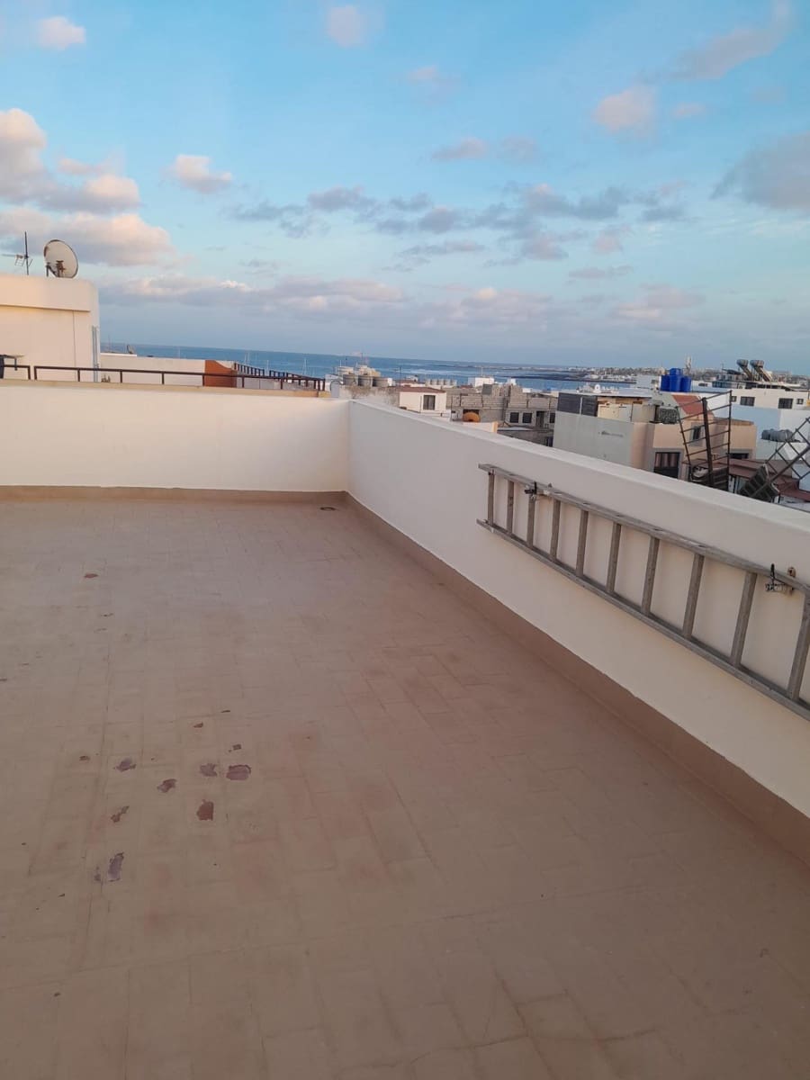 Piso de 2 habitaciones en Corralejo en venta - 240.000 € (Ref: 9530848)