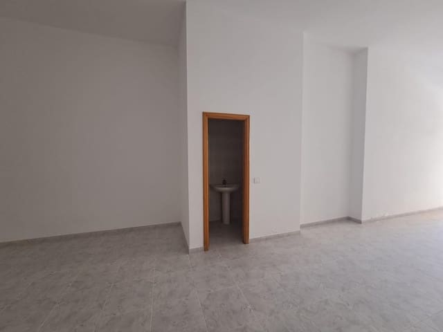 Comercial para venda em Corralejo, La Oliva - 190 000 € (Ref: 9586746)