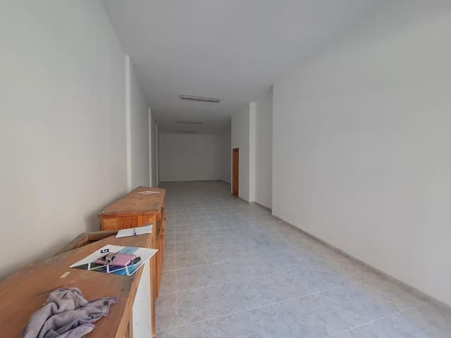 Comercial para venda em Corralejo, La Oliva - 190 000 € (Ref: 9586746)