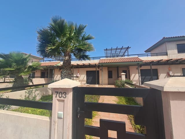 1 bedroom Terraced Villa for sale in Lajares, La Oliva with pool - € 169,000 (Ref: 9652241)