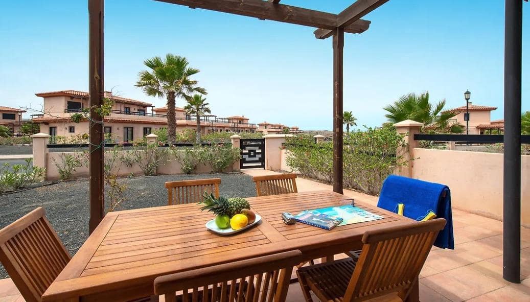 1 bedroom Terraced Villa for sale in Lajares with pool - € 169,000 (Ref: 9652241)