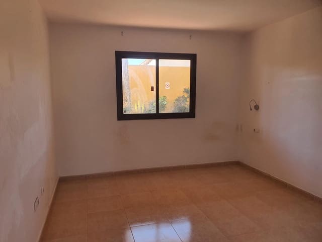 1 sypialnia Mieszkanie na sprzedaż w Corralejo, La Oliva z basenem - 163 800 € (Ref: 9656295)