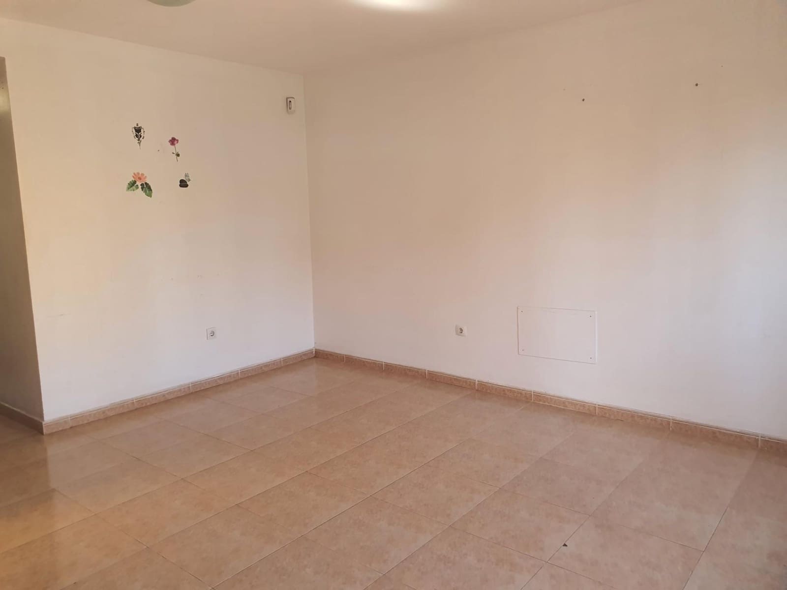 2 slaapkamer Flat te koop in Corralejo met zwembad - € 171.200 (Ref: 9656296)