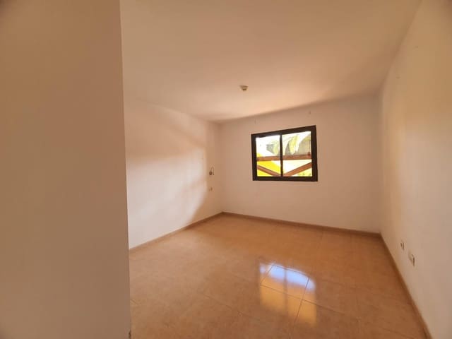 1 soveværelse Lejlighed til salg i Corralejo, La Oliva med swimmingpool - € 163.000 (Ref: 9735827)