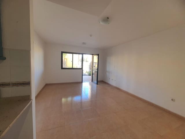 1 soveværelse Lejlighed til salg i Corralejo, La Oliva med swimmingpool - € 163.000 (Ref: 9735827)