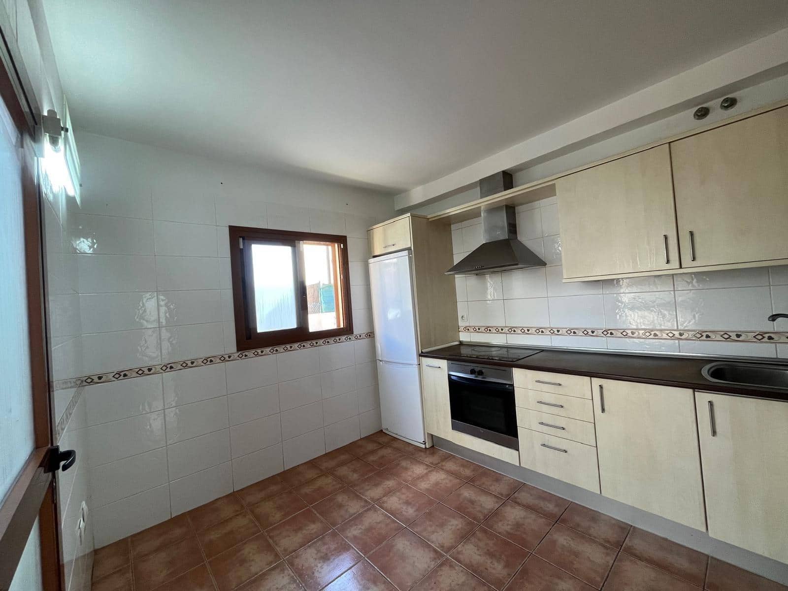 2 soverom Rekkehus til salgs i Corralejo med svømmebasseng - € 239 000 (Ref: 9755957)