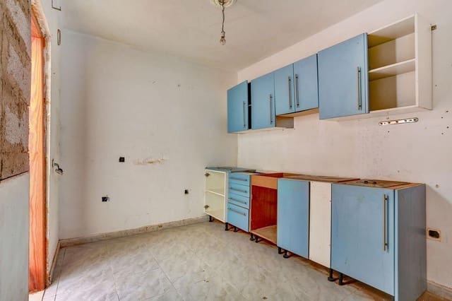 3 makuuhuone Huoneisto myytävänä paikassa Puerto del Rosario - 219 000 € (Ref: 9780776)