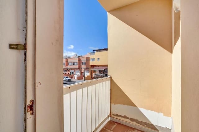 3 makuuhuone Huoneisto myytävänä paikassa Puerto del Rosario - 219 000 € (Ref: 9780776)