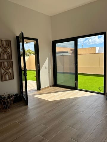 2 chambre Villa/Maison Mitoyenne à vendre à Corralejo, La Oliva - 315 000 € (Ref: 9787058)