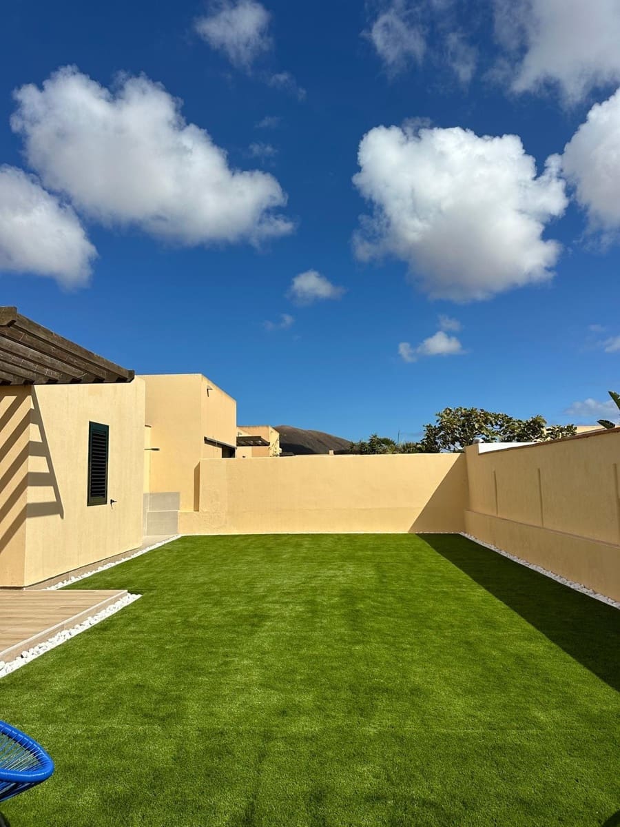 2 chambre Villa/Maison Mitoyenne à vendre à Corralejo - 315 000 € (Ref: 9787058)