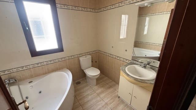 3 bedroom Flat for sale in Puerto del Rosario - € 173,300 (Ref: 9806669)