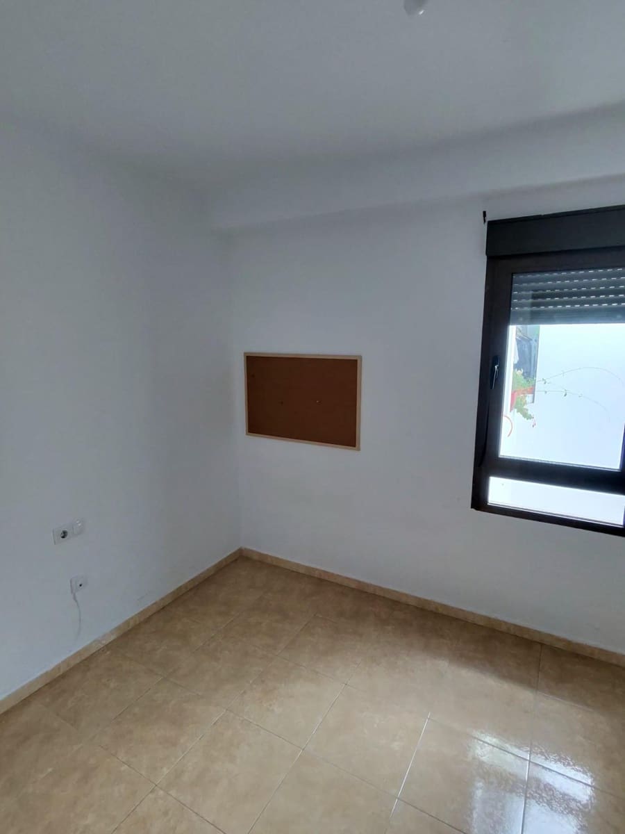 3 bedroom Flat for sale in Puerto del Rosario - € 164,100 (Ref: 9818112)