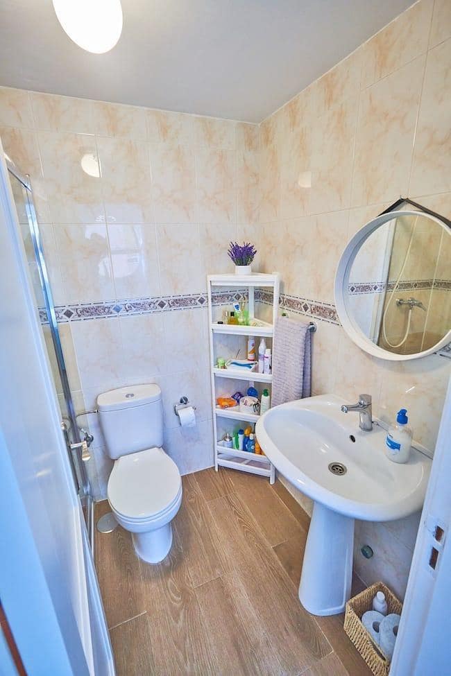 3 bedroom Flat for sale in Corralejo - € 249,000 (Ref: 9831758)