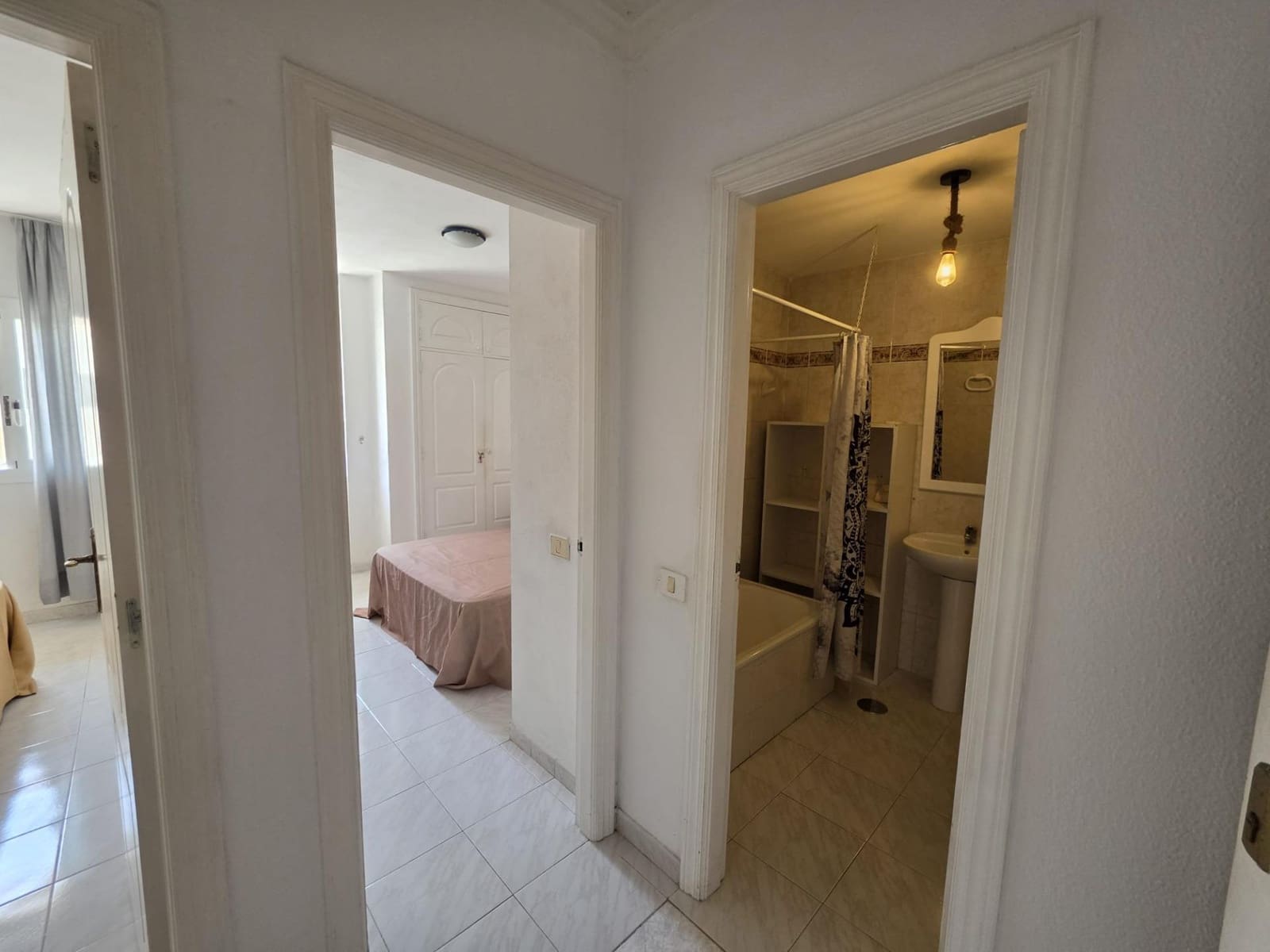 2 bedroom Flat for sale in Corralejo - € 205,000 (Ref: 9831759)