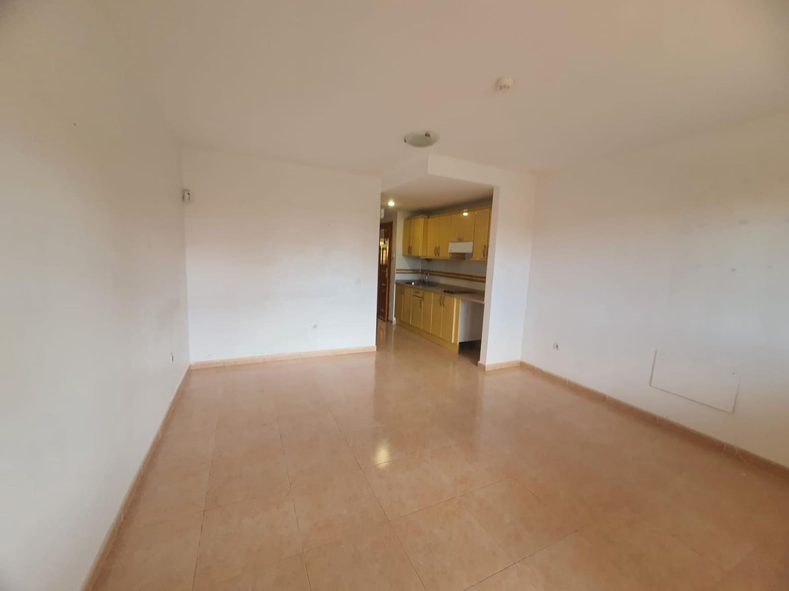 1 bedroom Flat for sale in Corralejo with pool - € 162,200 (Ref: 9831760)