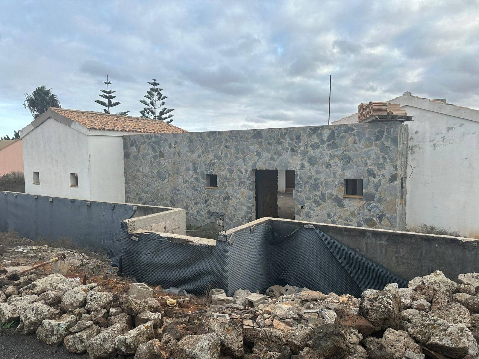 3 bedroom Villa for sale in La Oliva - € 420,000 (Ref: 9836599)
