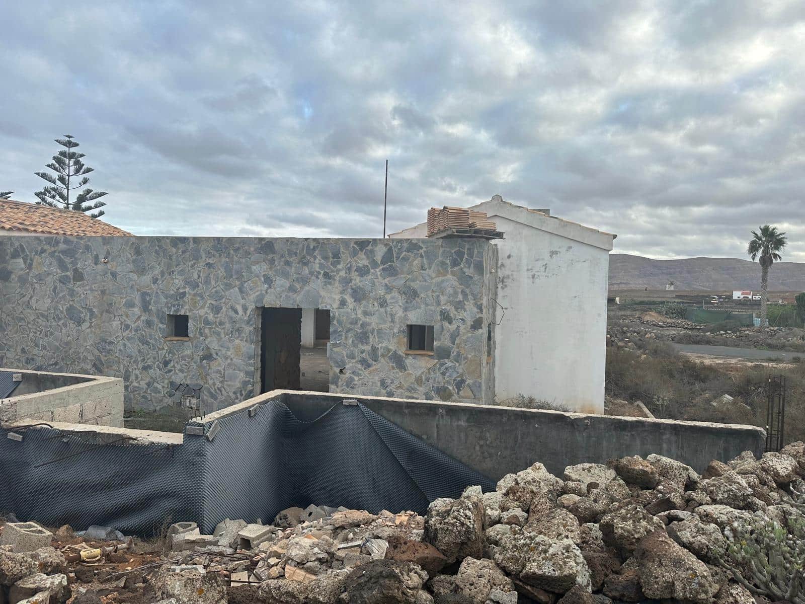 3 bedroom Villa for sale in La Oliva - € 420,000 (Ref: 9836599)