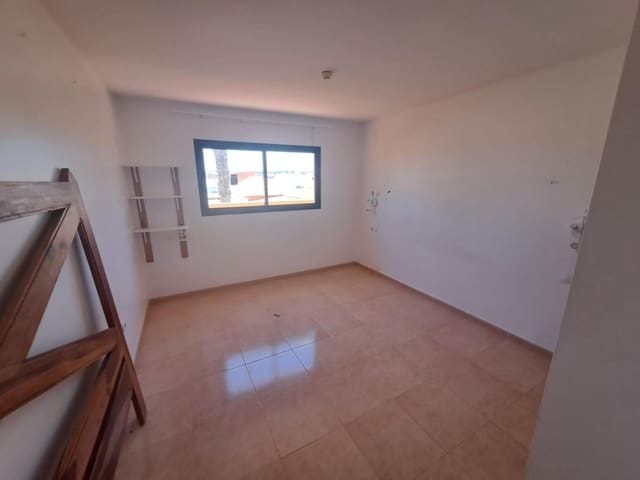 1 chambre Appartement à vendre à Corralejo, La Oliva avec piscine - 152 000 € (Ref: 9855706)