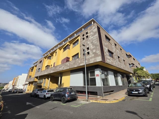 2 chambre Appartement à vendre à Puerto del Rosario - 185 000 € (Ref: 9860302)