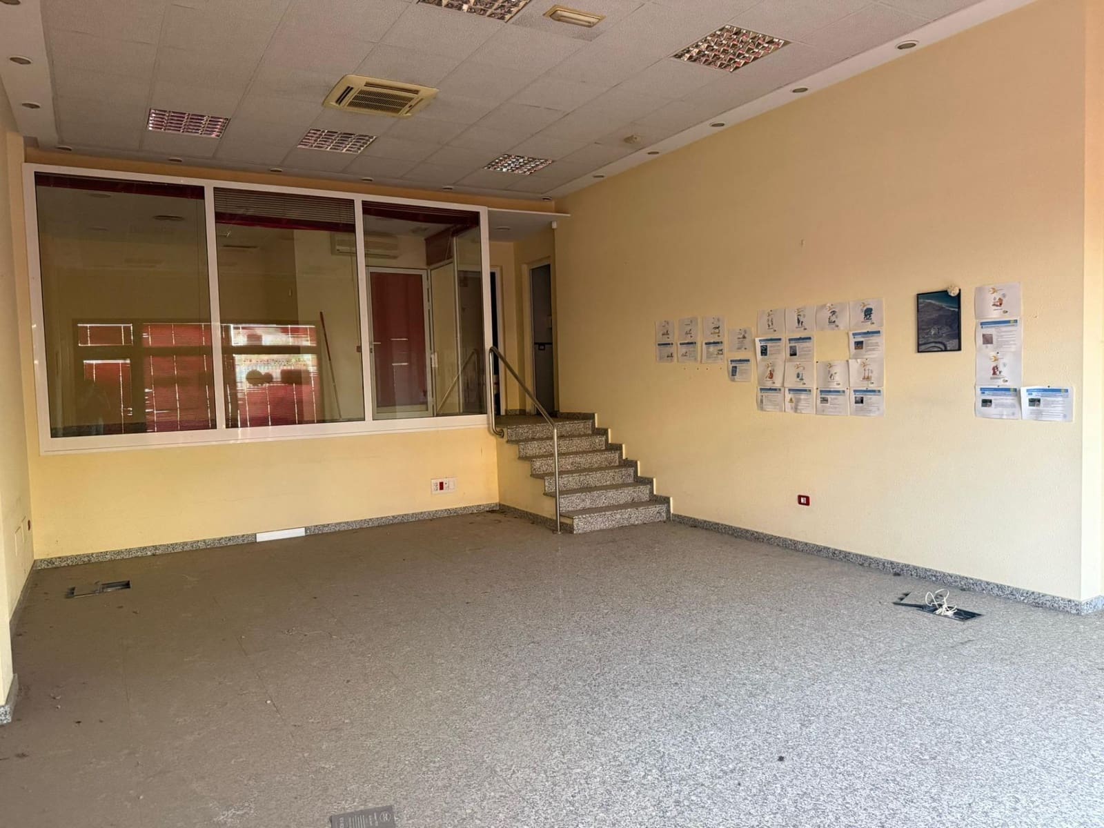 Erhverv til salg i Puerto del Rosario - € 160.000 (Ref: 9862055)