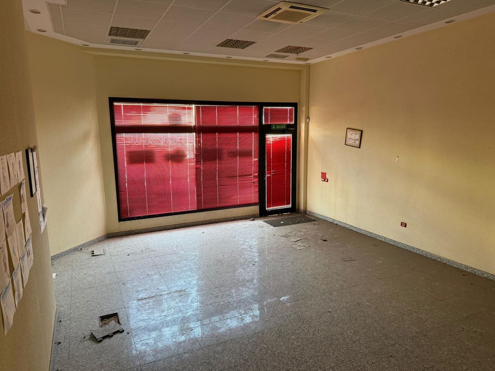 Erhverv til salg i Puerto del Rosario - € 160.000 (Ref: 9862055)