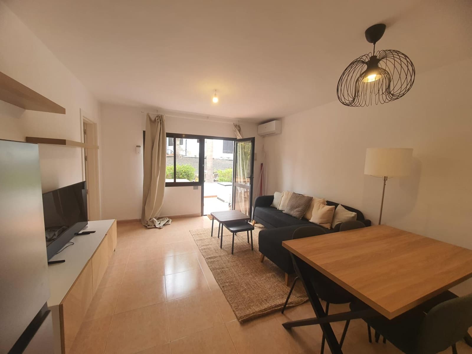 2 camera da letto Appartamento da affittare in Corralejo con piscina - 1.300 € (Rif: 9865406)