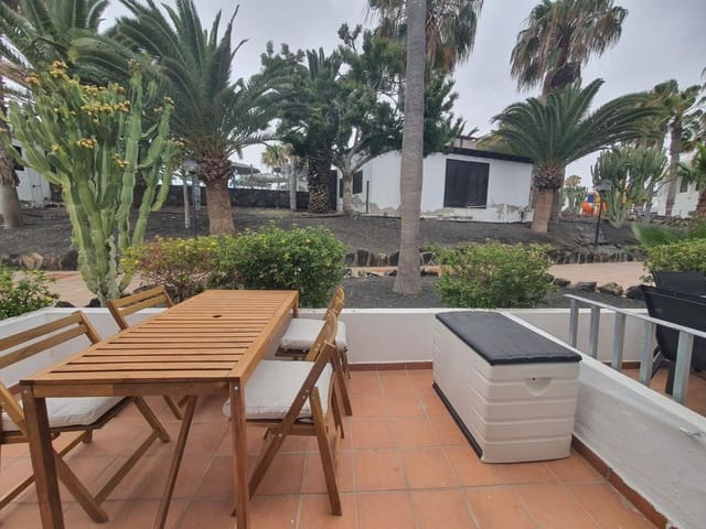 2 camera da letto Appartamento da affittare in Corralejo, La Oliva con piscina - 1.300 € (Rif: 9865406)