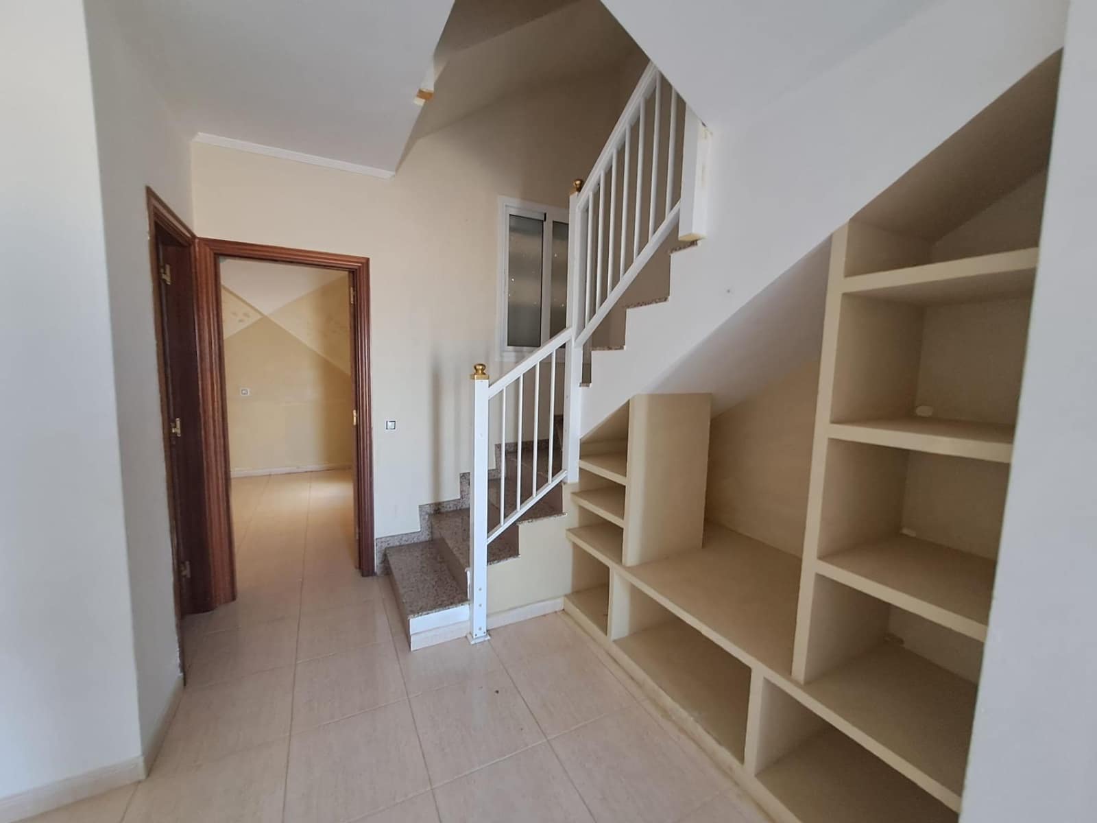 2 bedroom Apartment for sale in Puerto del Rosario - € 165,000 (Ref: 9868836)