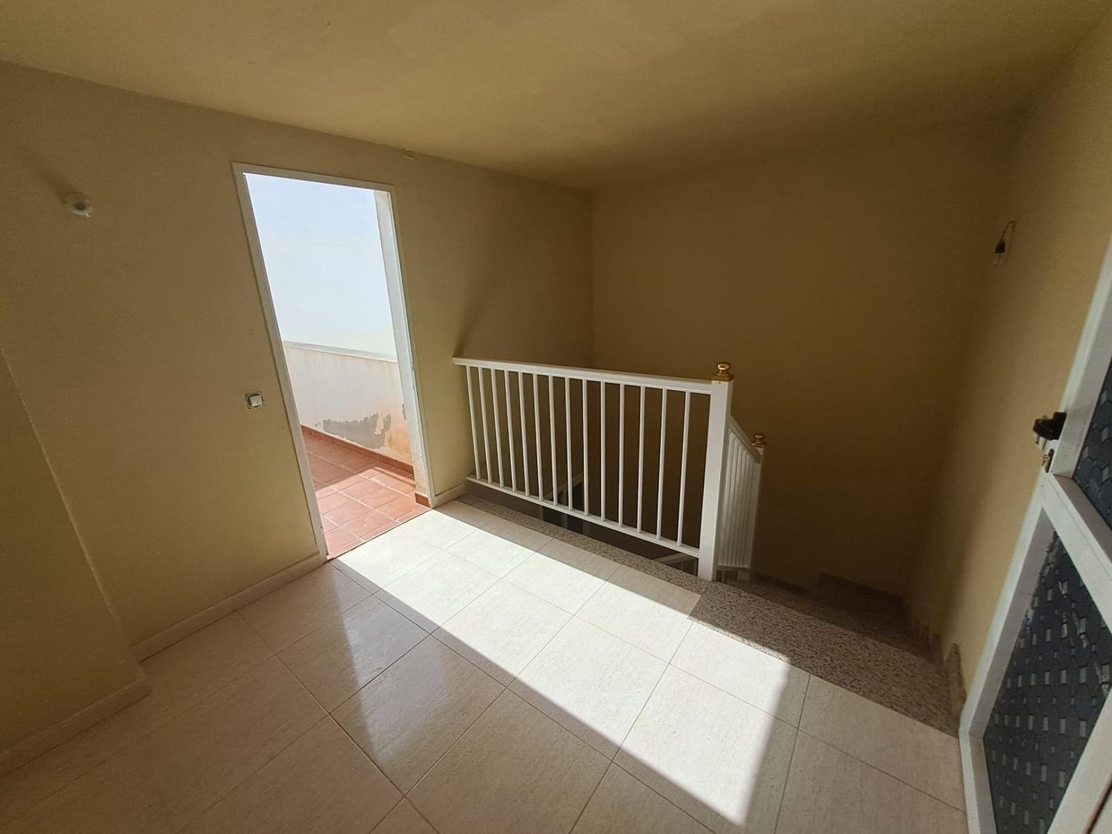 2 bedroom Apartment for sale in Puerto del Rosario - € 165,000 (Ref: 9868836)