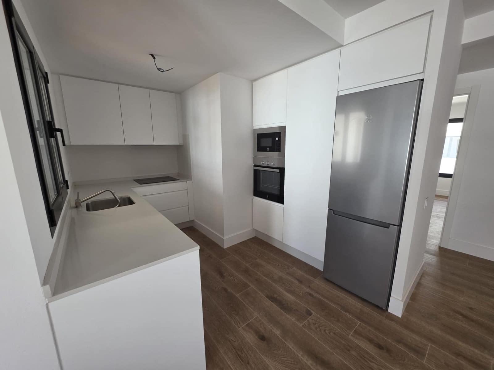 2 bedroom Apartment for sale in Corralejo with pool - € 295,000 (Ref: 9913381)