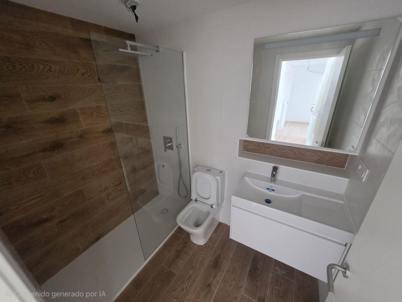 2 bedroom Apartment for sale in Corralejo with pool - € 295,000 (Ref: 9913381)