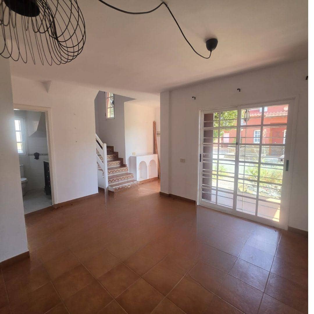 3 bedroom Apartment for sale in Parque Holandes - € 298,900 (Ref: 9929587)