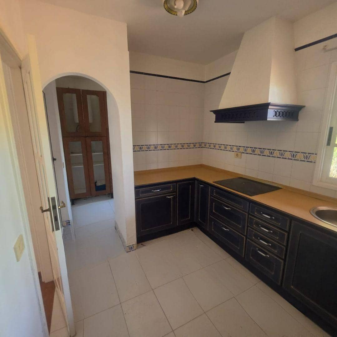 3 bedroom Apartment for sale in Parque Holandes - € 298,900 (Ref: 9929587)