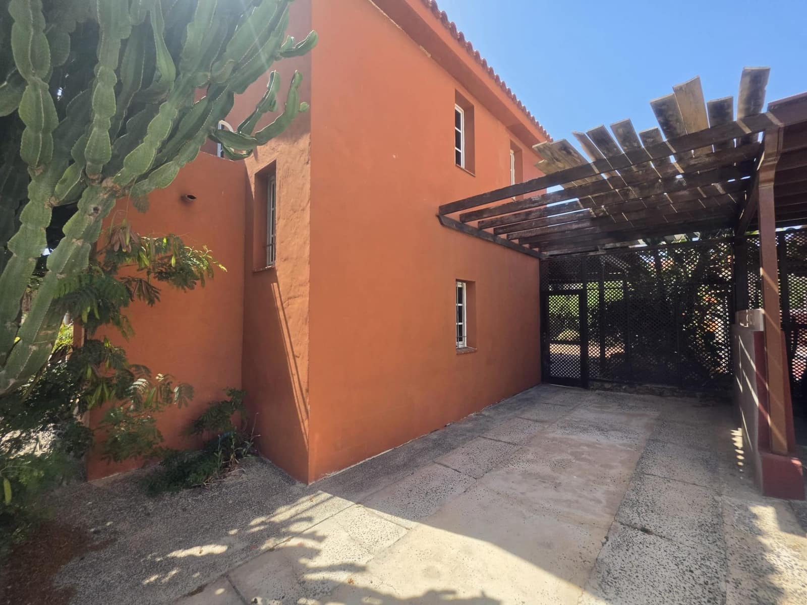 3 bedroom Apartment for sale in Parque Holandes - € 298,900 (Ref: 9929587)