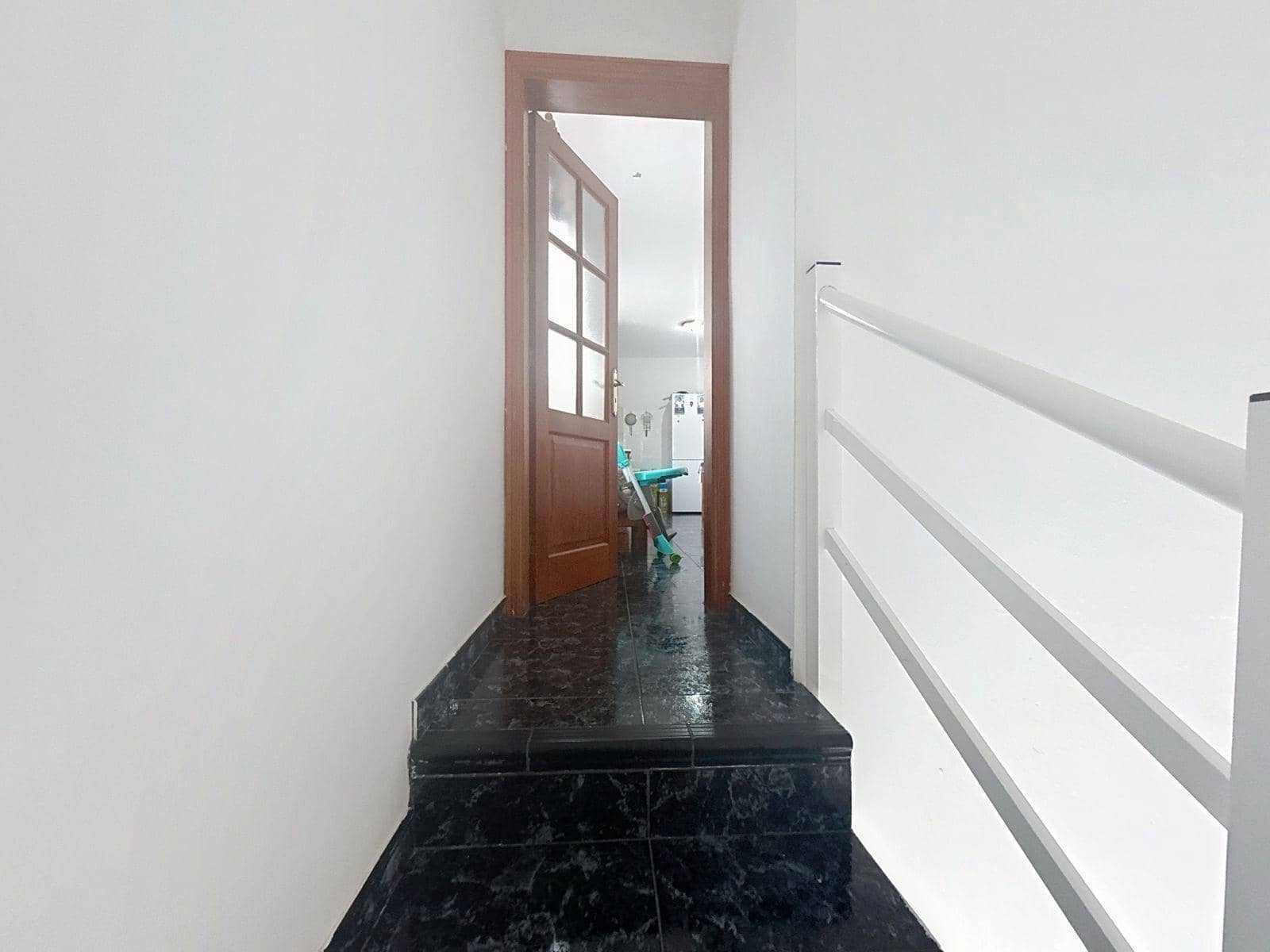4 chambre Entreprise à vendre à Antigua - 370 000 € (Ref: 9934407)