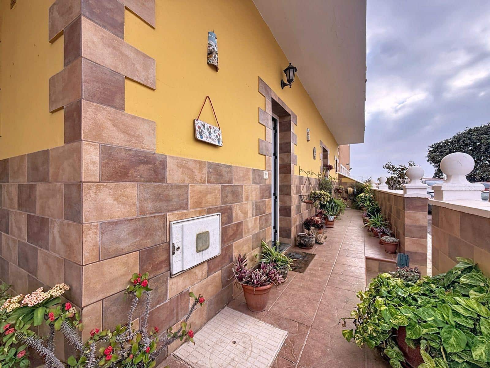 4 chambre Entreprise à vendre à Antigua - 370 000 € (Ref: 9934407)