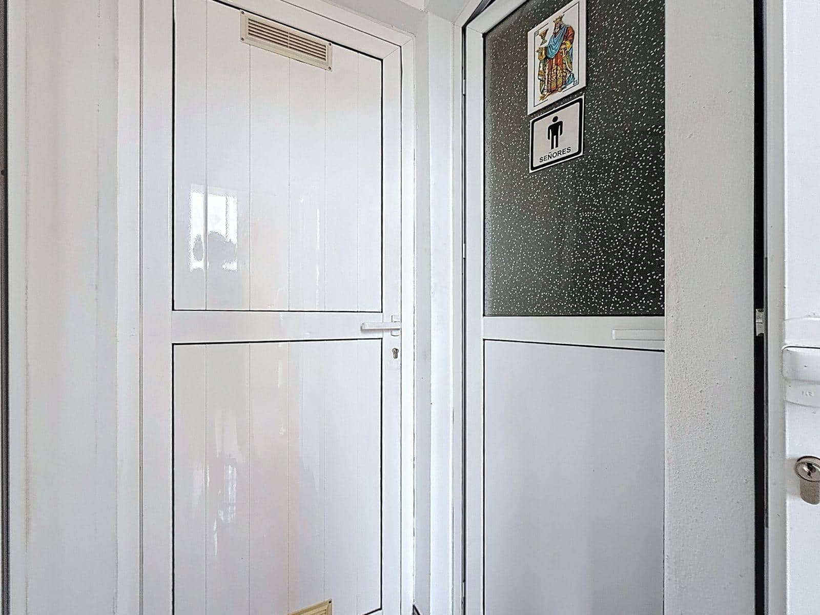 4 chambre Entreprise à vendre à Antigua - 370 000 € (Ref: 9934407)