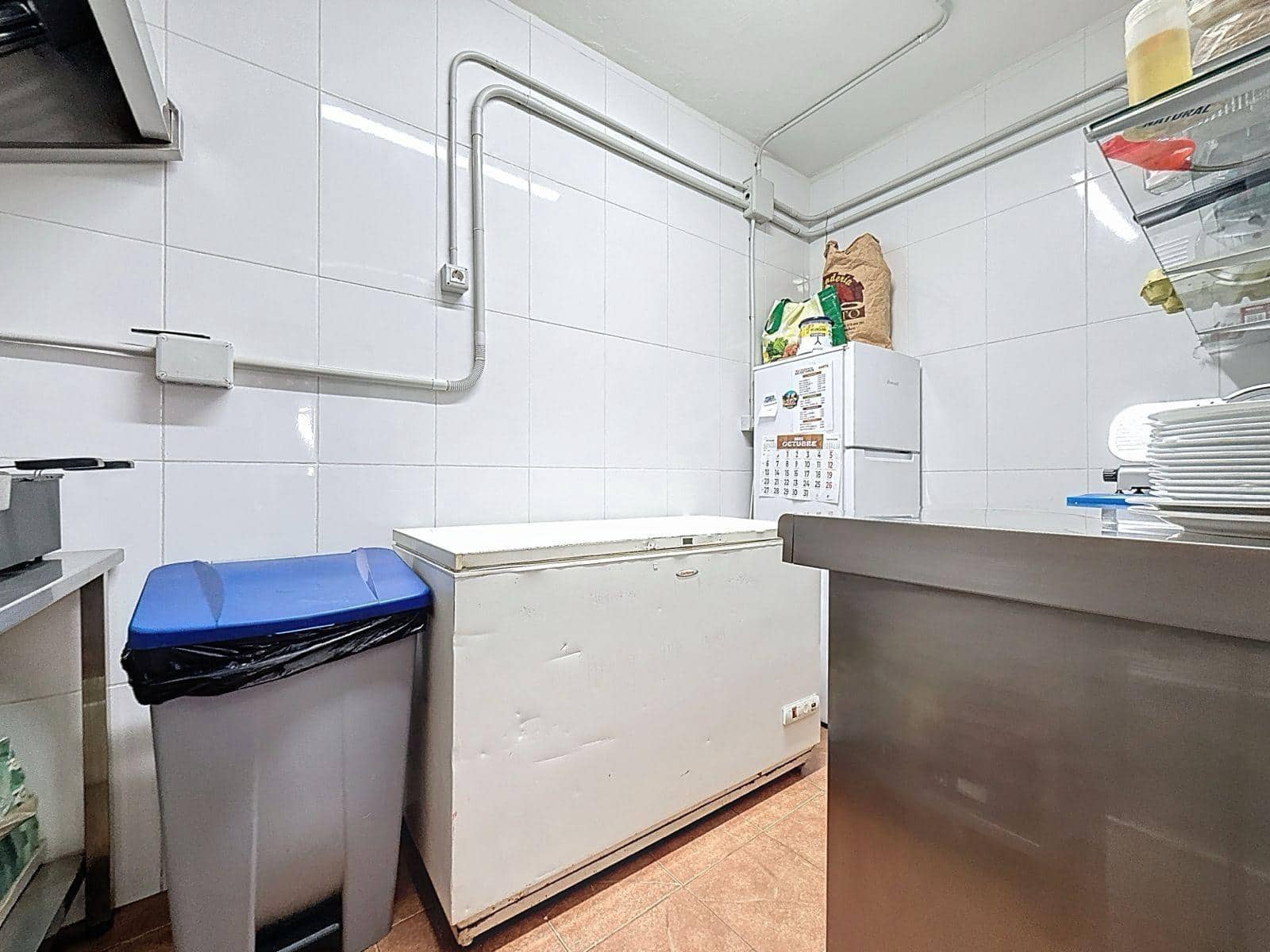 4 chambre Entreprise à vendre à Antigua - 370 000 € (Ref: 9934407)