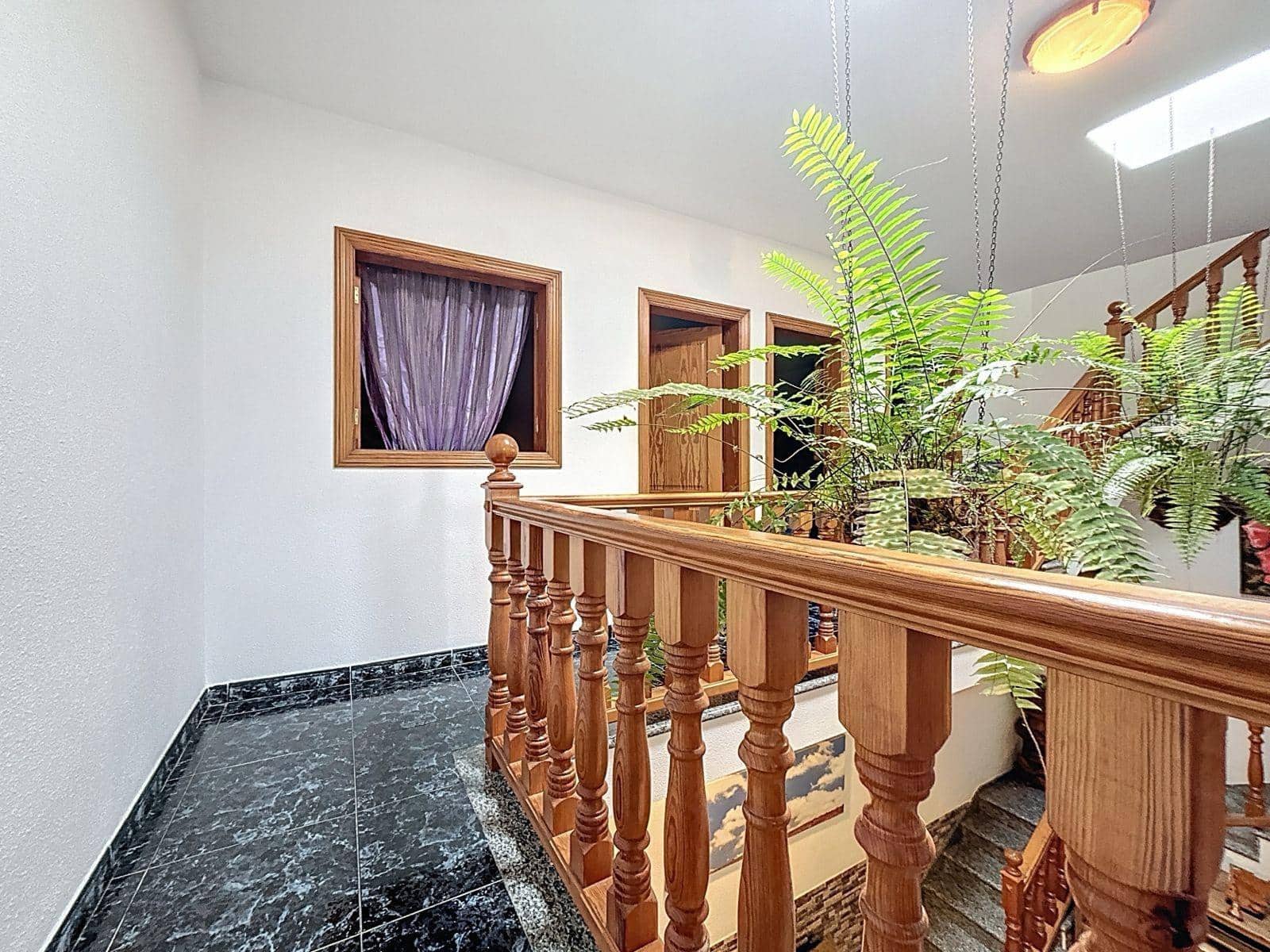 4 chambre Entreprise à vendre à Antigua - 370 000 € (Ref: 9934407)