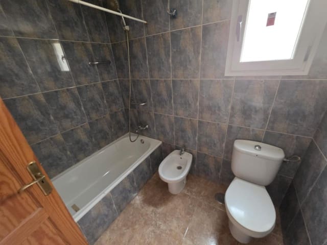 Apartamento de 3 habitaciones en Puerto del Rosario en venta - 155.200 € (Ref: 9945934)
