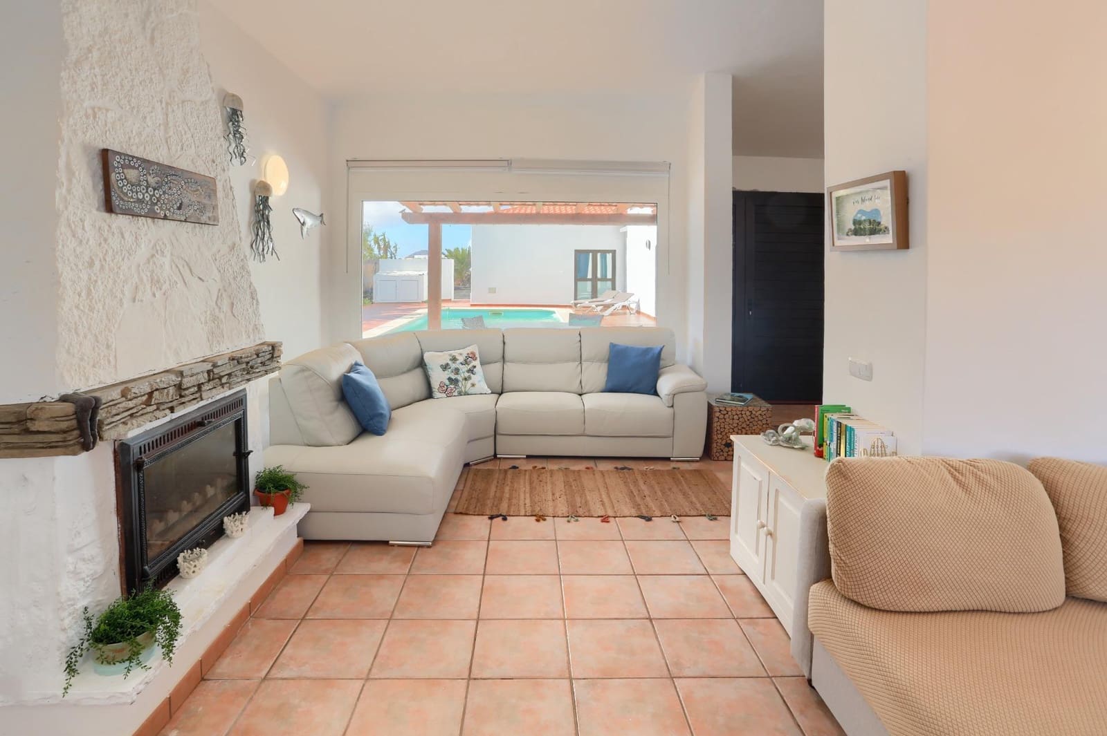 4 soverom Villa til salgs i La Oliva med svømmebasseng - € 565 000 (Ref: 9963329)