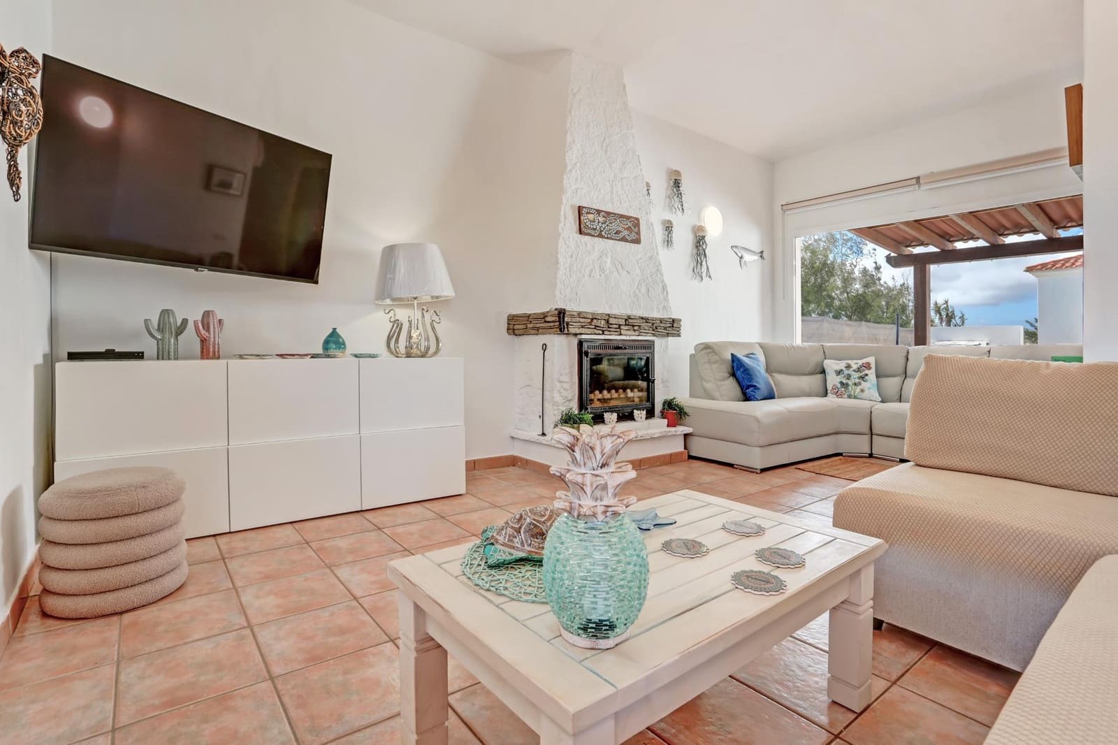 4 soverom Villa til salgs i La Oliva med svømmebasseng - € 565 000 (Ref: 9963329)