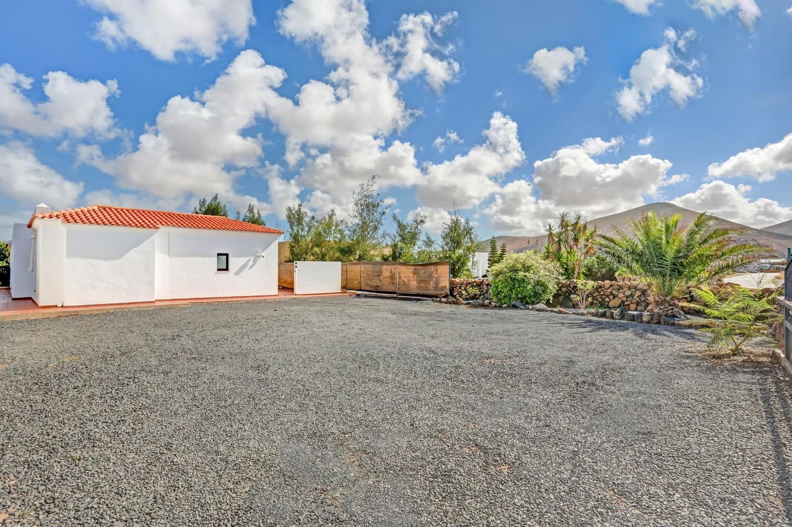 4 soverom Villa til salgs i La Oliva med svømmebasseng - € 565 000 (Ref: 9963329)